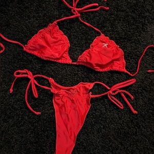 Boutine LA Scallop Bikini Set